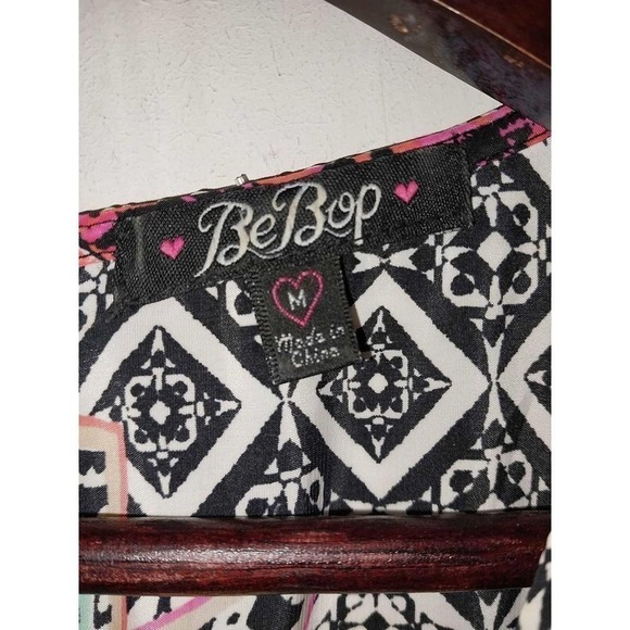 Sleeveless dress by Bebop Size Medium - Picture 4 of 4